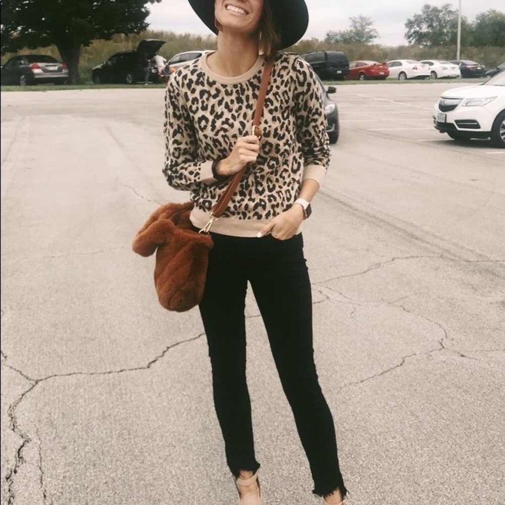Banana republic cheetah leopard sweater